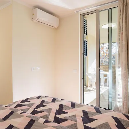 Aparthotel Free Parking - Flex By Circle 4*