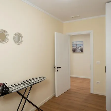 Free Parking - Flex By Circle Aparthotel Tirana