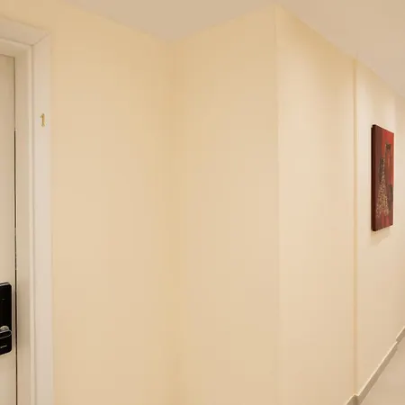 Free Parking - Flex By Circle Aparthotel 4*
