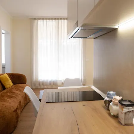 Aparthotel Free Parking - Flex By Circle 4*